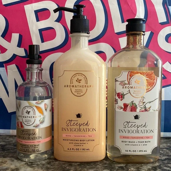 Bath & Body Works aromatherapy Steeped Invigoration set